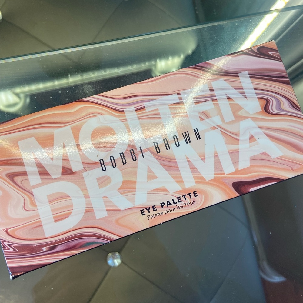 NEW Bobbi brown eyeshadow palette